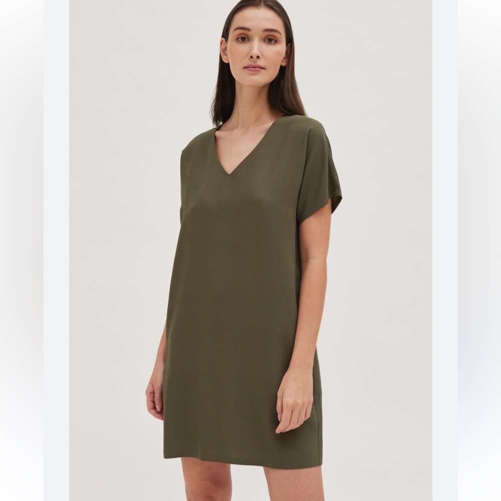 Caramela Dress in Olive Green, Size Medium, EUC